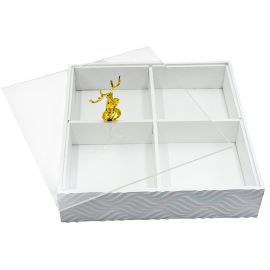 Մատուցարան Բամբուկե․ Ապակյա Կափարիչով․ Ալիք․ Սպիտակ․ Քառակուսի 25*25*6սմ 4 տեղ XZ-4591