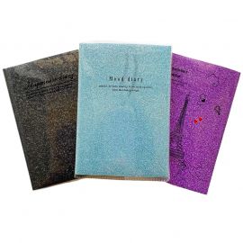 Նոթատետր փայլուն կազմով A7 XZ-291 136*95մմ